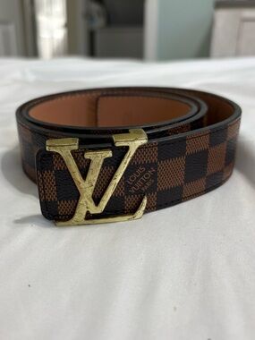 Louis Vuitton Damier Canvas Belt
